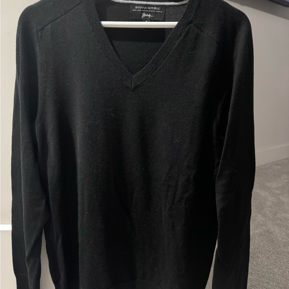 Banana Republic Men's Classic Black V-Neck Sweater